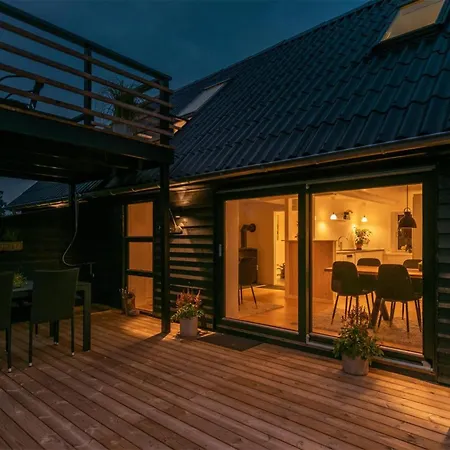 Awesome In With House Sea View Holiday home *